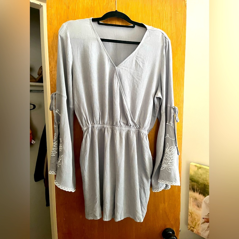 Boutique Gray Embroidered Sleeve Romper